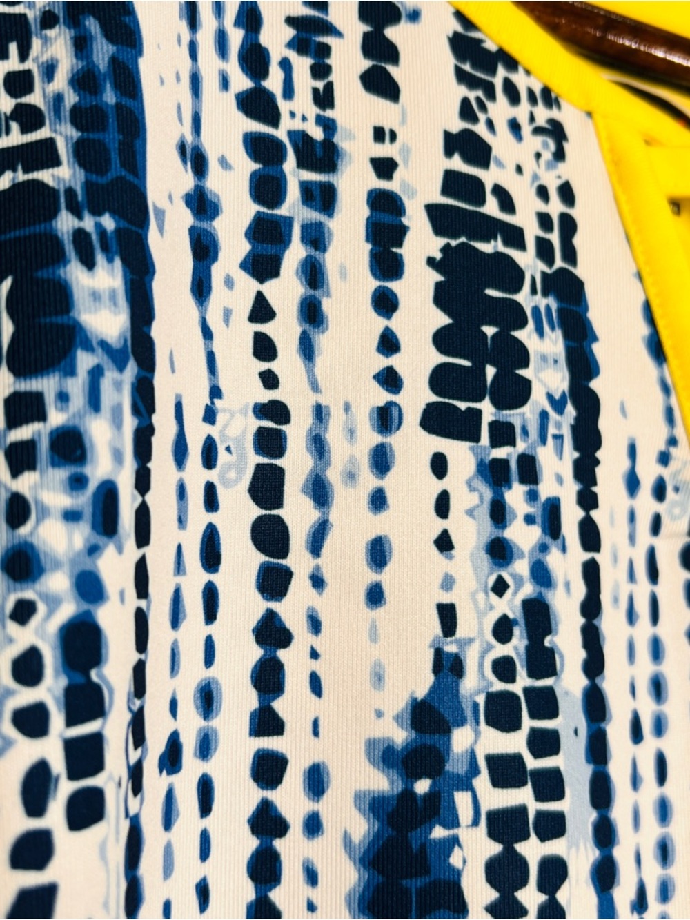 Bolle' Blue White Tie Dye Print Activewear Tank Top High Performance Womens XL - Picture 2 of 11